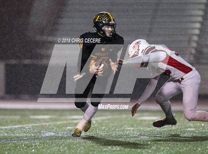 Thumbnail 1 in Hilton vs. McQuaid Jesuit (Section 5 Class AA Semifinal) photogallery.