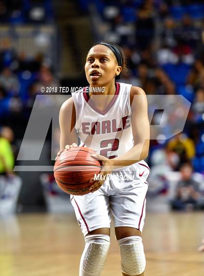 Thumbnail 1 in Earle vs. Quitman (AAA 2A Final) photogallery.