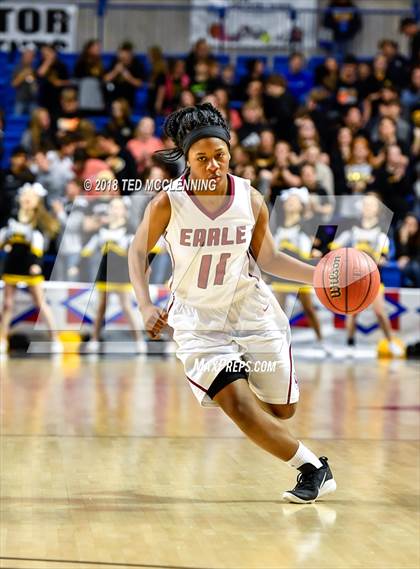 Thumbnail 1 in Earle vs. Quitman (AAA 2A Final) photogallery.