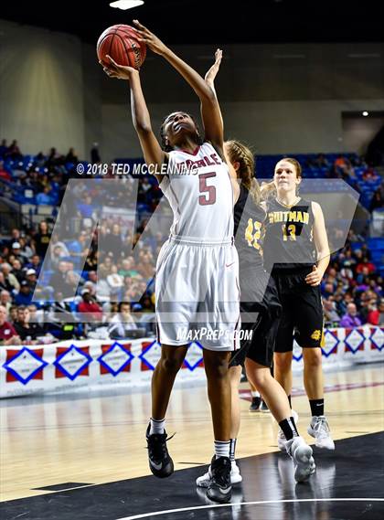 Thumbnail 3 in Earle vs. Quitman (AAA 2A Final) photogallery.