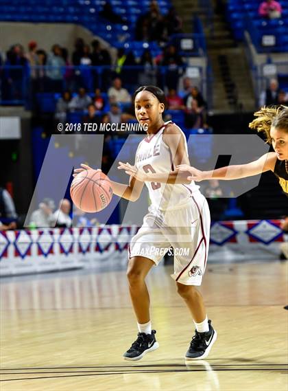 Thumbnail 3 in Earle vs. Quitman (AAA 2A Final) photogallery.