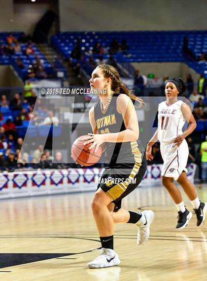 Thumbnail 3 in Earle vs. Quitman (AAA 2A Final) photogallery.