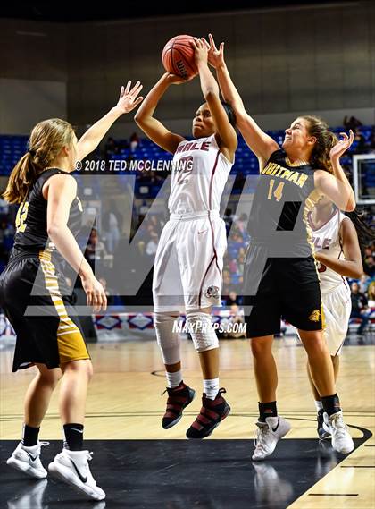 Thumbnail 2 in Earle vs. Quitman (AAA 2A Final) photogallery.