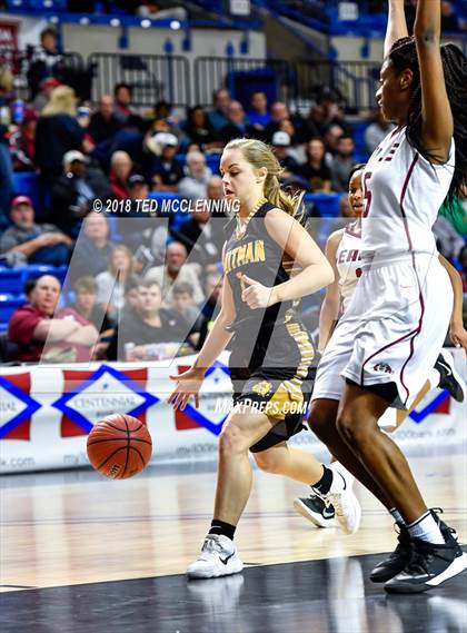 Thumbnail 2 in Earle vs. Quitman (AAA 2A Final) photogallery.