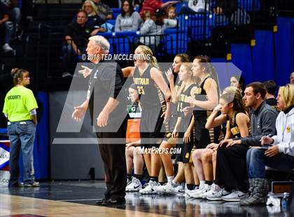 Thumbnail 1 in Earle vs. Quitman (AAA 2A Final) photogallery.