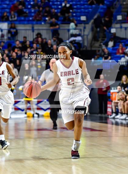 Thumbnail 3 in Earle vs. Quitman (AAA 2A Final) photogallery.