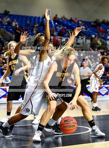 Thumbnail 3 in Earle vs. Quitman (AAA 2A Final) photogallery.