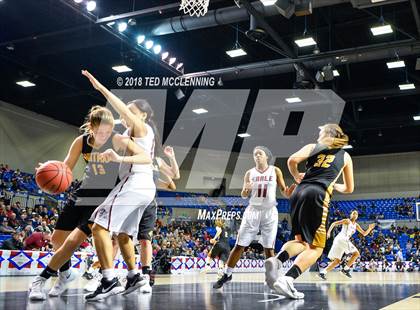 Thumbnail 3 in Earle vs. Quitman (AAA 2A Final) photogallery.