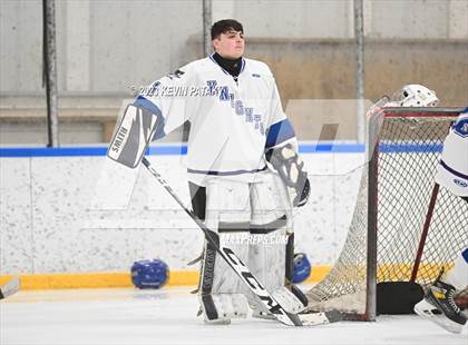 Thumbnail 2 in Staples @ Southington/Coginchaug/Westbrook photogallery.