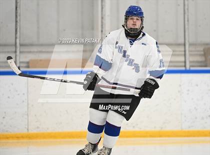 Thumbnail 2 in Staples @ Southington/Coginchaug/Westbrook photogallery.