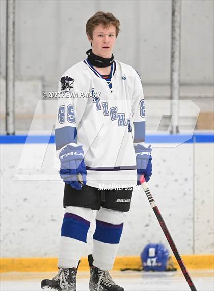 Thumbnail 2 in Staples @ Southington/Coginchaug/Westbrook photogallery.