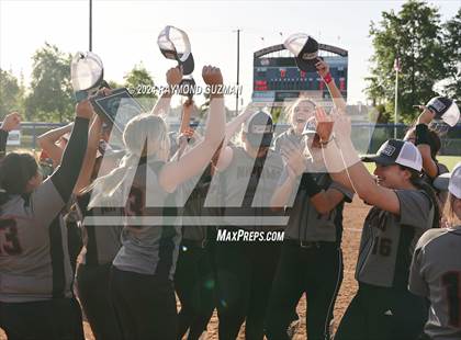 Thumbnail 2 in Nipomo vs. Avenal- CIF CS- D6 Championship photogallery.