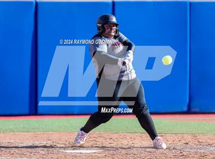 Thumbnail 3 in Nipomo vs. Avenal- CIF CS- D6 Championship photogallery.