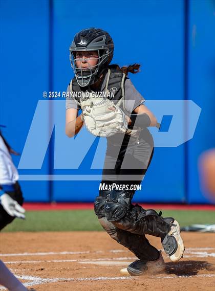 Thumbnail 1 in Nipomo vs. Avenal- CIF CS- D6 Championship photogallery.