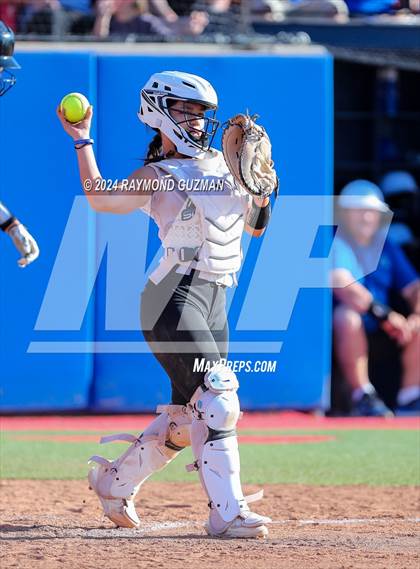 Thumbnail 2 in Nipomo vs. Avenal- CIF CS- D6 Championship photogallery.