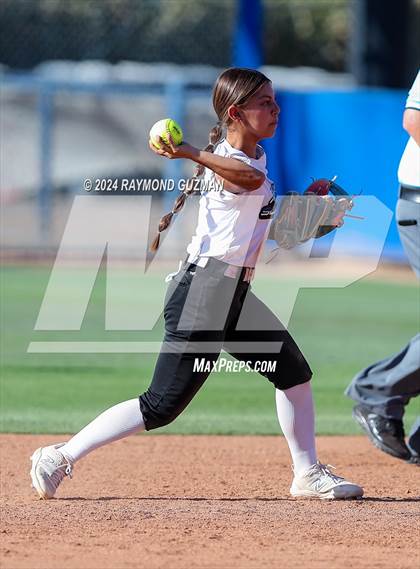 Thumbnail 3 in Nipomo vs. Avenal- CIF CS- D6 Championship photogallery.