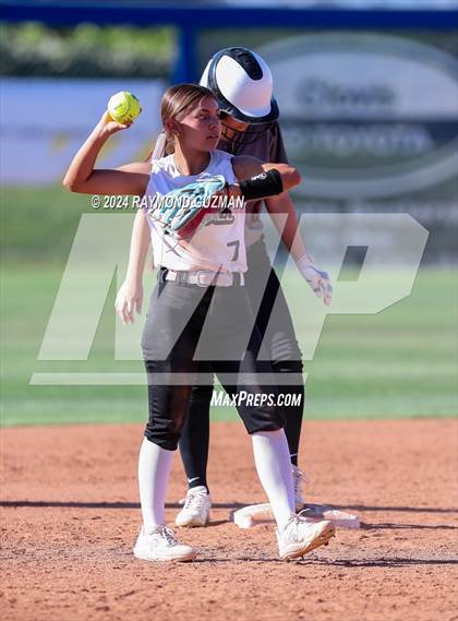 Thumbnail 2 in Nipomo vs. Avenal- CIF CS- D6 Championship photogallery.