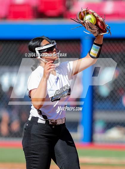 Thumbnail 2 in Nipomo vs. Avenal- CIF CS- D6 Championship photogallery.