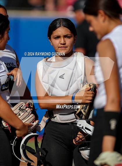 Thumbnail 1 in Nipomo vs. Avenal- CIF CS- D6 Championship photogallery.