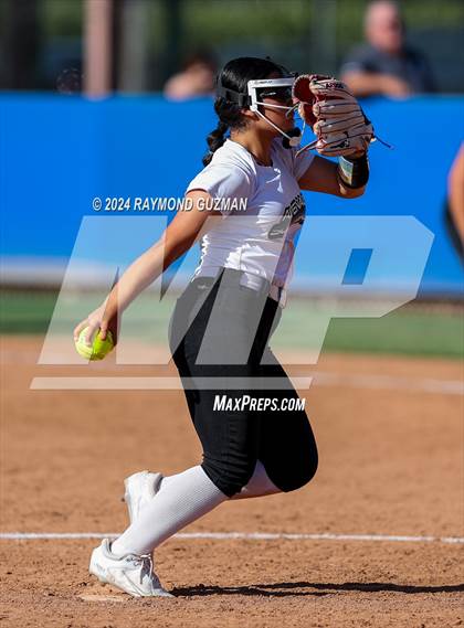 Thumbnail 2 in Nipomo vs. Avenal- CIF CS- D6 Championship photogallery.