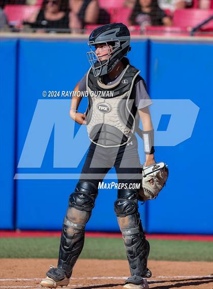 Thumbnail 3 in Nipomo vs. Avenal- CIF CS- D6 Championship photogallery.