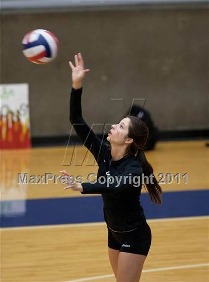 Thumbnail 1 in Carroll vs Plano East (5A Region 1 Bi-District) photogallery.