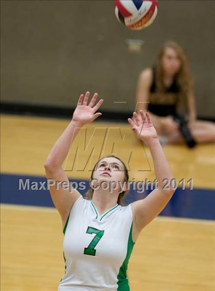 Thumbnail 3 in Carroll vs Plano East (5A Region 1 Bi-District) photogallery.