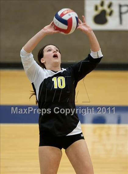 Thumbnail 1 in Carroll vs Plano East (5A Region 1 Bi-District) photogallery.