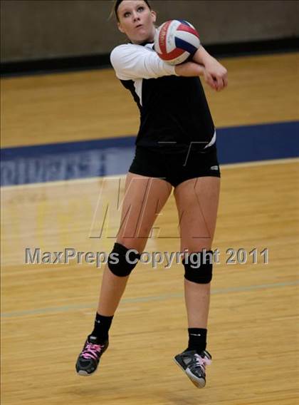 Thumbnail 2 in Carroll vs Plano East (5A Region 1 Bi-District) photogallery.