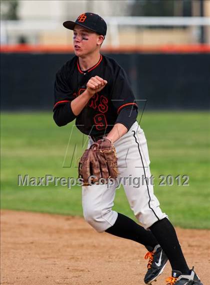 Thumbnail 3 in Narbonne vs. Huntington Beach  photogallery.