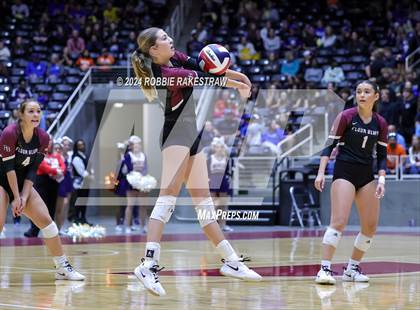 Thumbnail 2 in McKinney North vs. Flour Bluff (UIL 5A Volleyball Division I Final) photogallery.