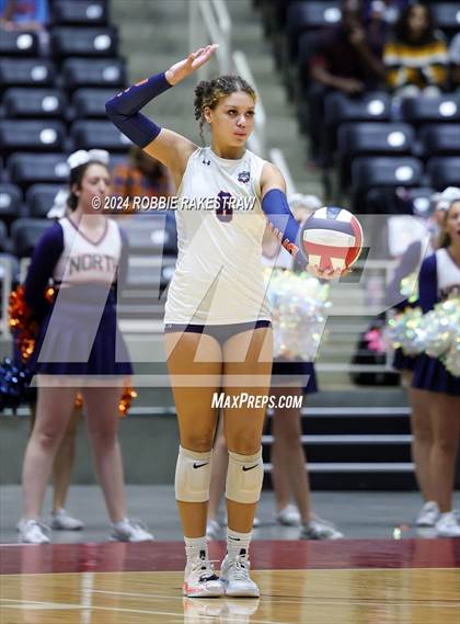 Thumbnail 1 in McKinney North vs. Flour Bluff (UIL 5A Volleyball Division I Final) photogallery.