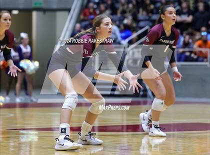 Thumbnail 2 in McKinney North vs. Flour Bluff (UIL 5A Volleyball Division I Final) photogallery.