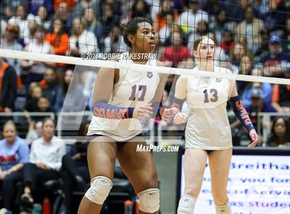 Thumbnail 2 in McKinney North vs. Flour Bluff (UIL 5A Volleyball Division I Final) photogallery.