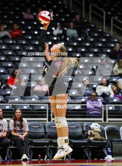 Thumbnail 1 in McKinney North vs. Flour Bluff (UIL 5A Volleyball Division I Final) photogallery.