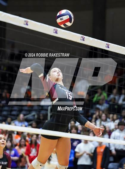 Thumbnail 1 in McKinney North vs. Flour Bluff (UIL 5A Volleyball Division I Final) photogallery.