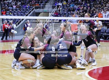 Thumbnail 2 in McKinney North vs. Flour Bluff (UIL 5A Volleyball Division I Final) photogallery.
