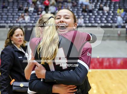 Thumbnail 3 in McKinney North vs. Flour Bluff (UIL 5A Volleyball Division I Final) photogallery.