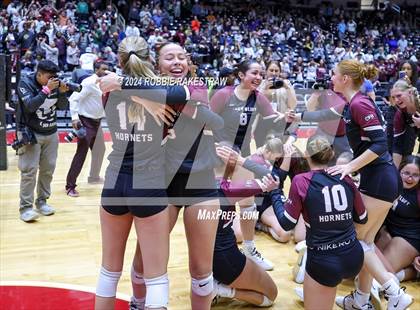 Thumbnail 3 in McKinney North vs. Flour Bluff (UIL 5A Volleyball Division I Final) photogallery.