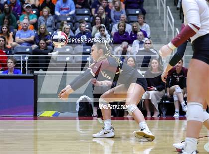 Thumbnail 3 in McKinney North vs. Flour Bluff (UIL 5A Volleyball Division I Final) photogallery.
