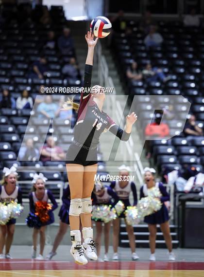 Thumbnail 1 in McKinney North vs. Flour Bluff (UIL 5A Volleyball Division I Final) photogallery.