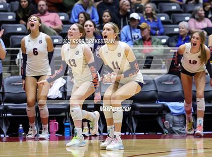 Thumbnail 2 in McKinney North vs. Flour Bluff (UIL 5A Volleyball Division I Final) photogallery.