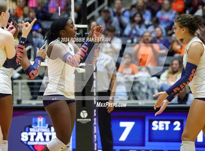 Thumbnail 2 in McKinney North vs. Flour Bluff (UIL 5A Volleyball Division I Final) photogallery.