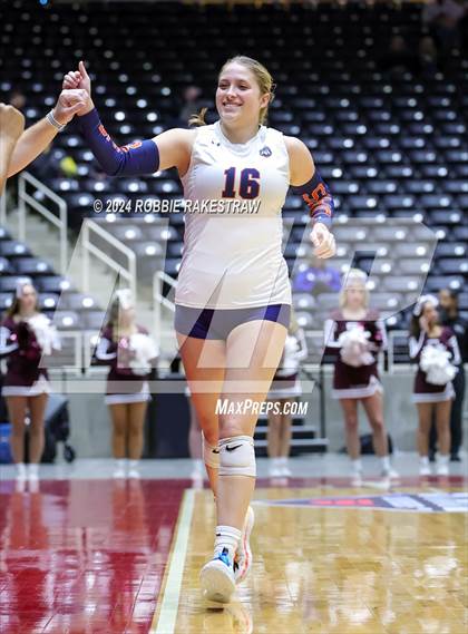 Thumbnail 3 in McKinney North vs. Flour Bluff (UIL 5A Volleyball Division I Final) photogallery.