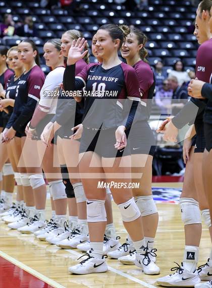 Thumbnail 3 in McKinney North vs. Flour Bluff (UIL 5A Volleyball Division I Final) photogallery.