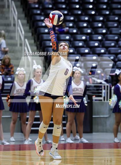 Thumbnail 1 in McKinney North vs. Flour Bluff (UIL 5A Volleyball Division I Final) photogallery.