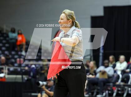 Thumbnail 1 in McKinney North vs. Flour Bluff (UIL 5A Volleyball Division I Final) photogallery.