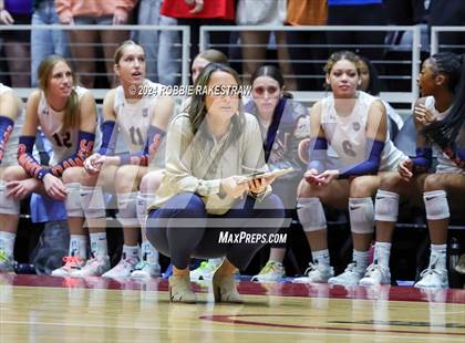 Thumbnail 3 in McKinney North vs. Flour Bluff (UIL 5A Volleyball Division I Final) photogallery.