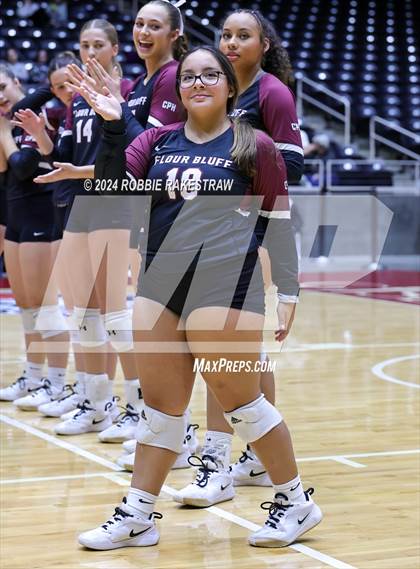 Thumbnail 3 in McKinney North vs. Flour Bluff (UIL 5A Volleyball Division I Final) photogallery.