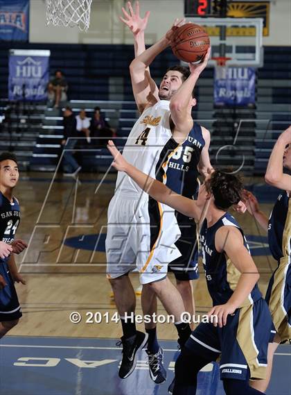 Thumbnail 3 in Foothill vs. San Juan Hills (Orange Holiday Classic) photogallery.